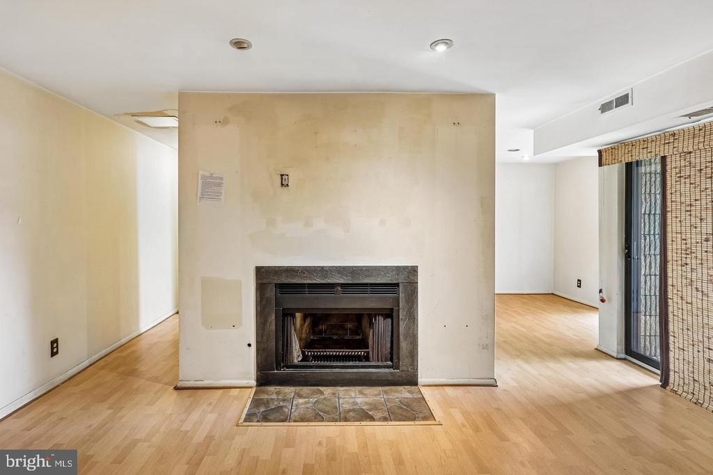 6005 Majors Lane - Photo 5