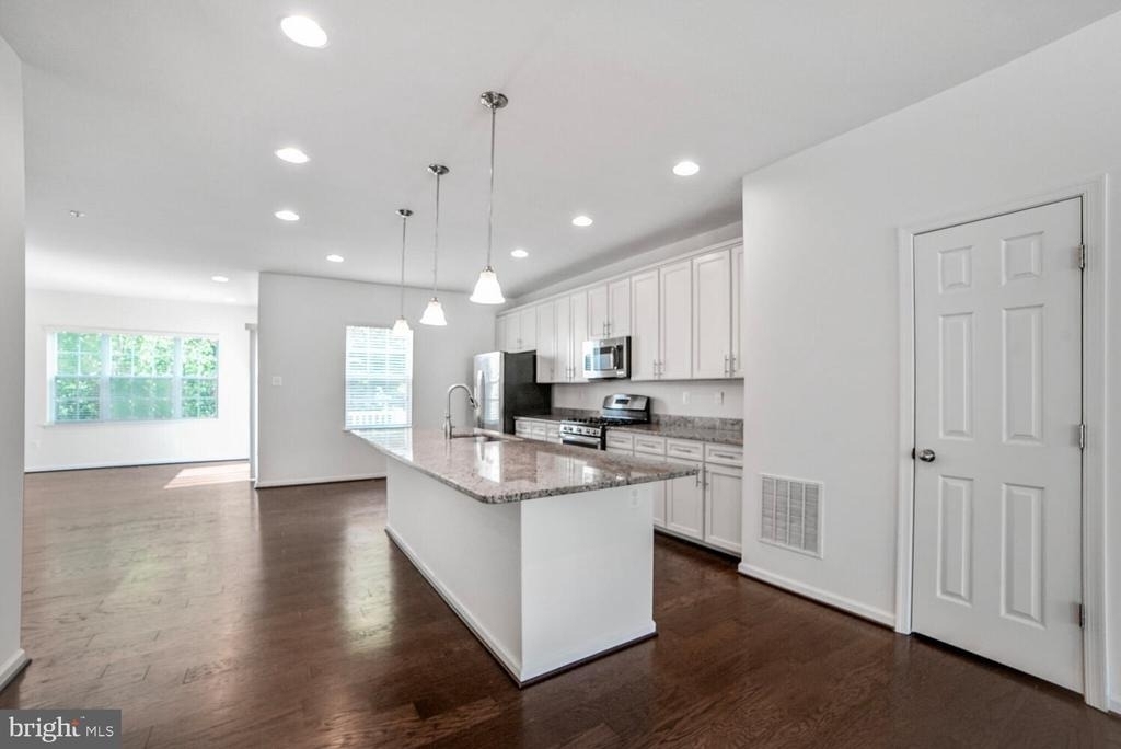 7872 River Rock Way - Photo 3