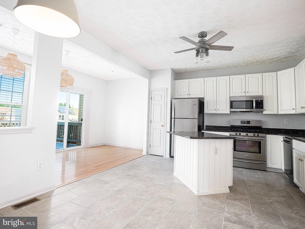 416 Mayapple Court - Photo 10