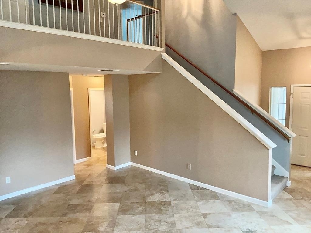 3590 Rock Shelf Ln - Photo 6