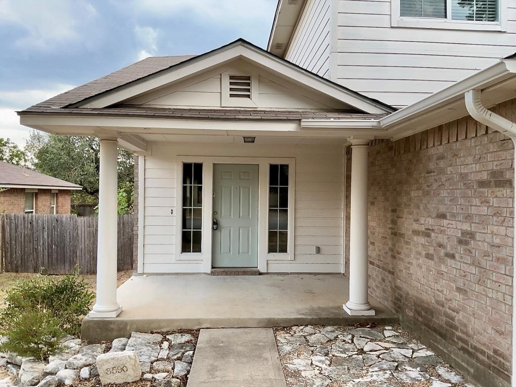 3590 Rock Shelf Ln - Photo 1