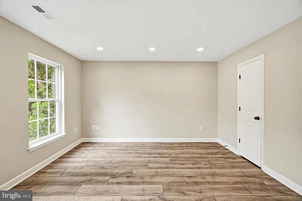 3706 Singleton Terrace - Photo 13