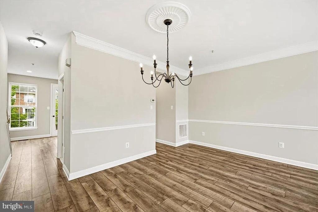 3706 Singleton Terrace - Photo 2