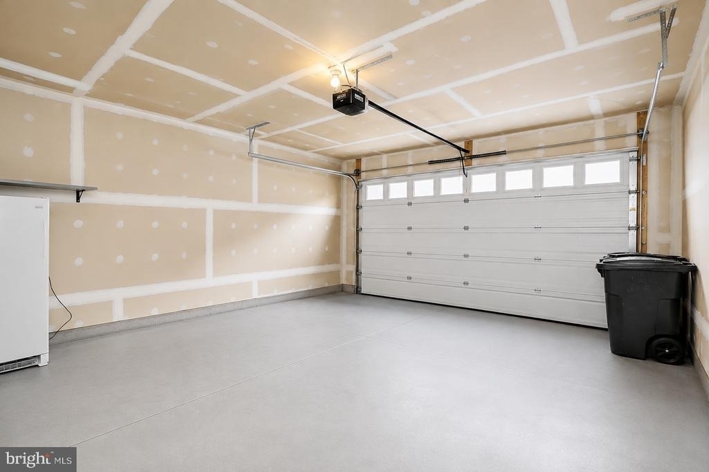 3706 Singleton Terrace - Photo 27