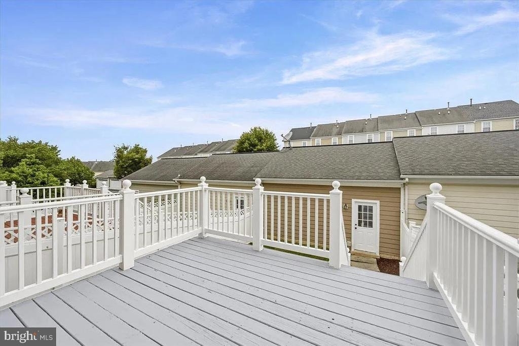 3706 Singleton Terrace - Photo 28