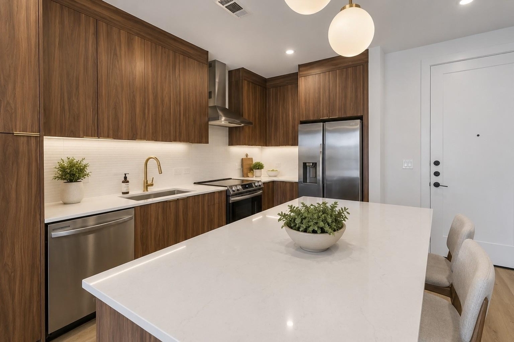 1701 Simond Ave - Photo 7