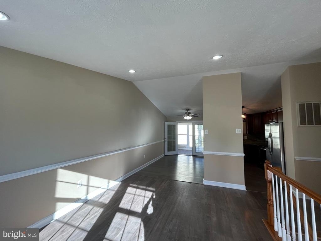 1480 Eden Drive - Photo 3