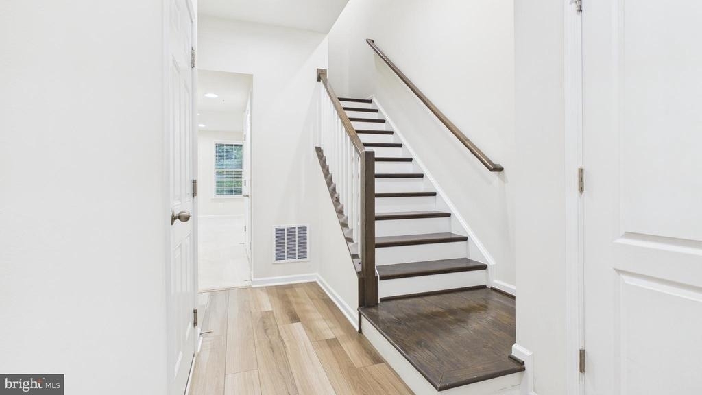 12 Chester Court - Photo 2