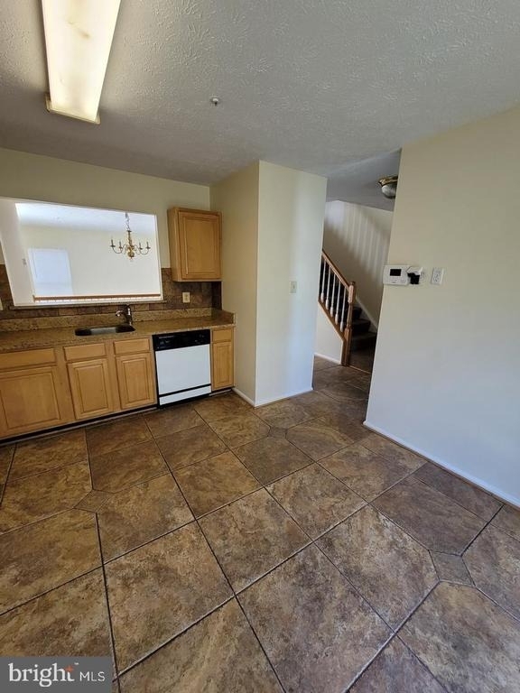 12339 Sweetbriar Place - Photo 3