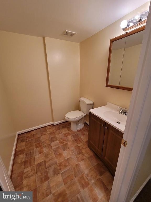 12339 Sweetbriar Place - Photo 19