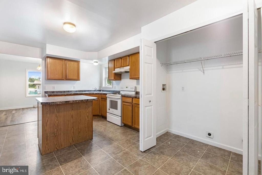 354 W Main Street - Photo 7