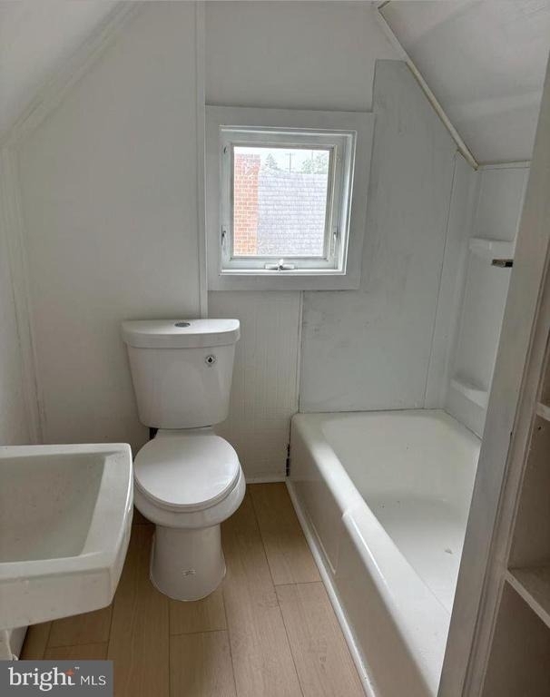 214 W Main Street - Photo 4