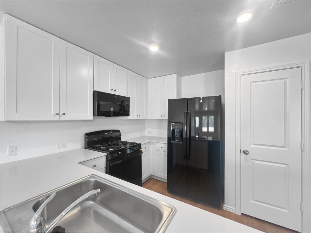 1563 Soapstone Pass - Photo 6
