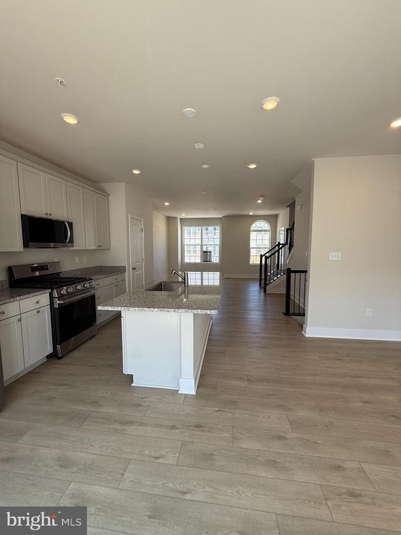 7815 Barrensdale Road - Photo 9