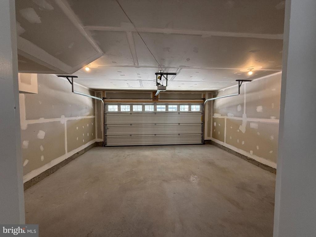 7815 Barrensdale Road - Photo 3