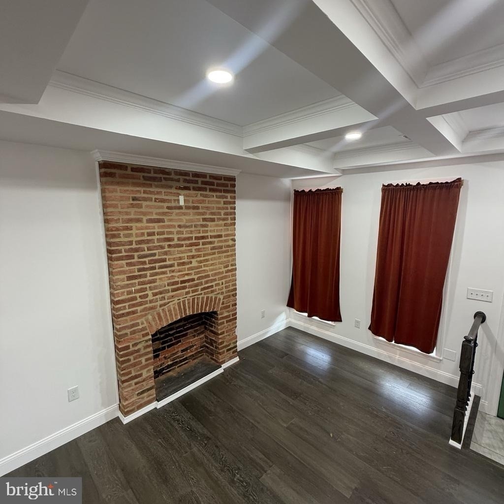 1432 E Lanvale Street - Photo 5