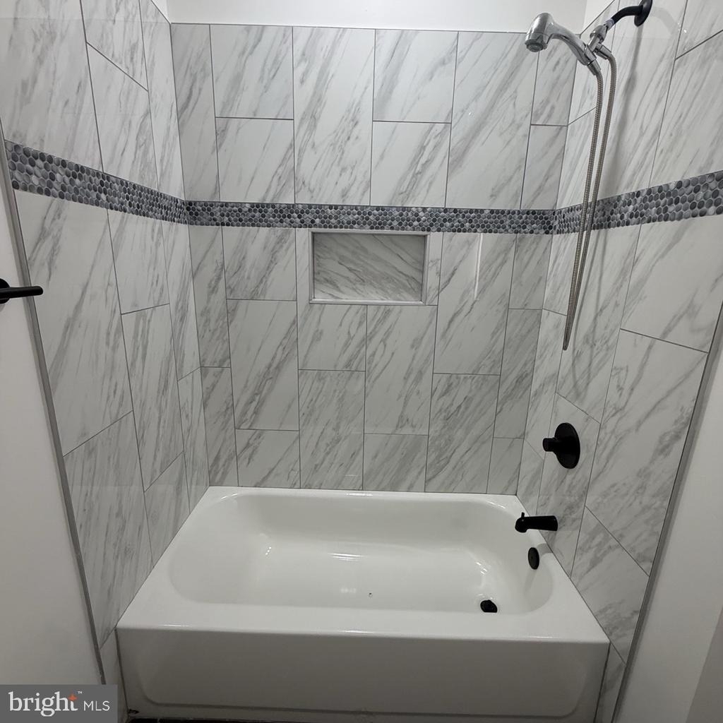 1432 E Lanvale Street - Photo 26