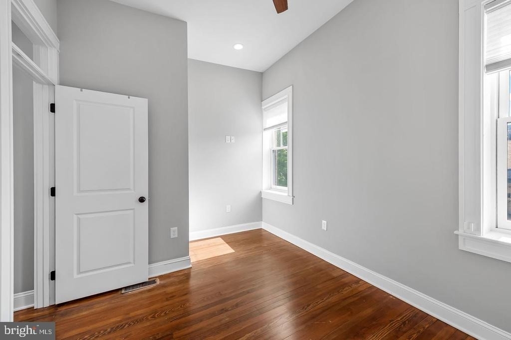 609 Grundy Street - Photo 26
