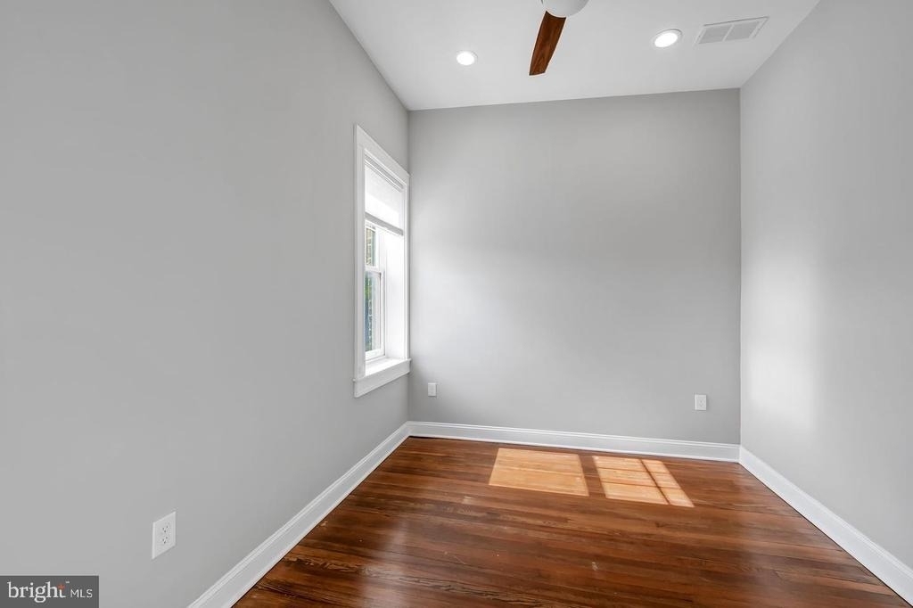 609 Grundy Street - Photo 24