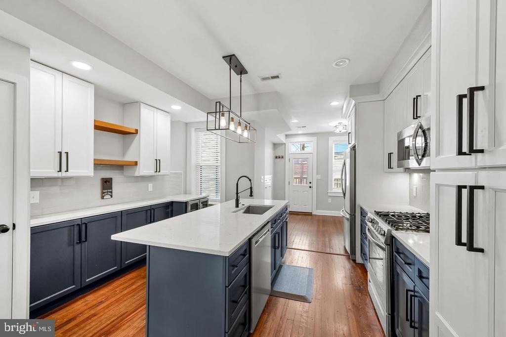 609 Grundy Street - Photo 10