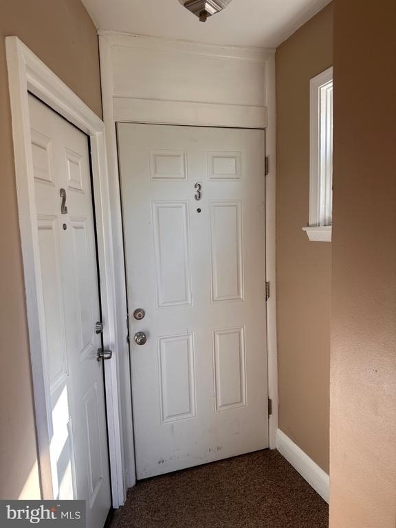 3034 Pinewood Avenue - Photo 2
