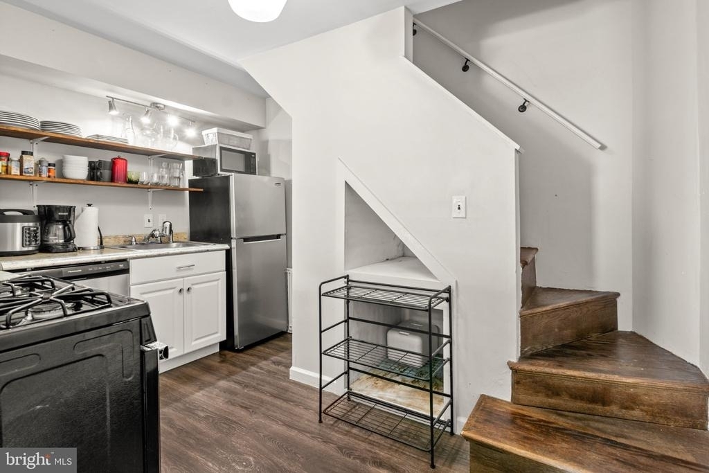 308 S Castle Street - Photo 14