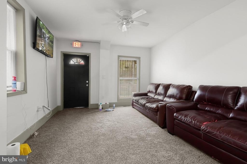 2838 W Lanvale Street - Photo 2
