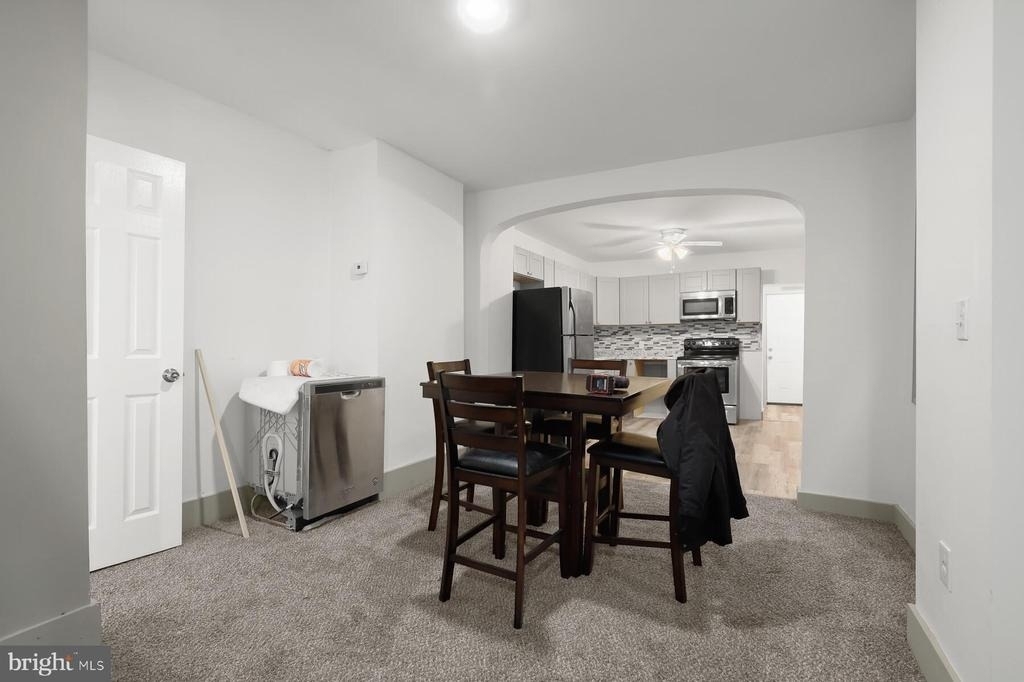 2838 W Lanvale Street - Photo 7