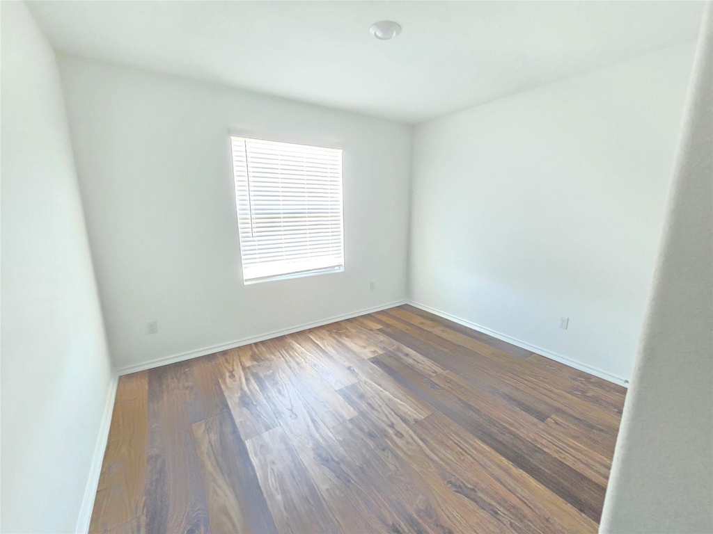 3305 Dusted Daisey St - Photo 3