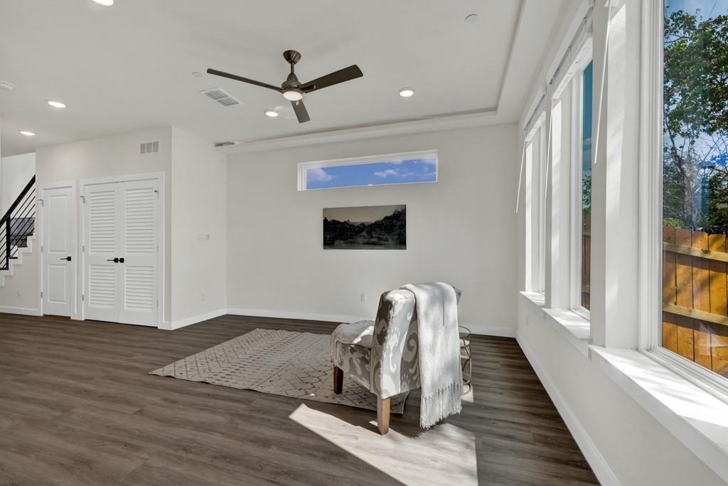 104 Creekside Trl - Photo 12