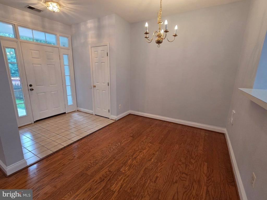 2749 Middle Neck Road - Photo 2