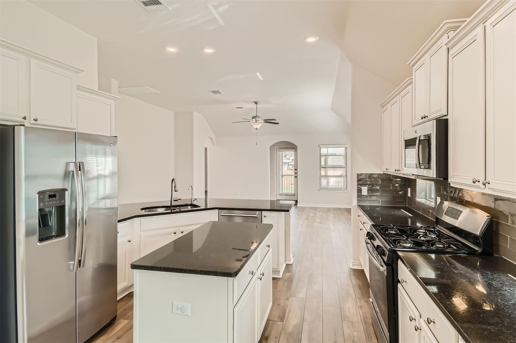 113 Lily Turf Cv - Photo 14