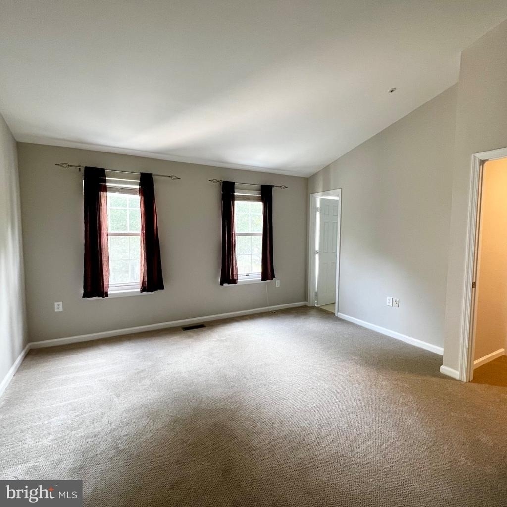 2457 Nantucket Drive - Photo 12