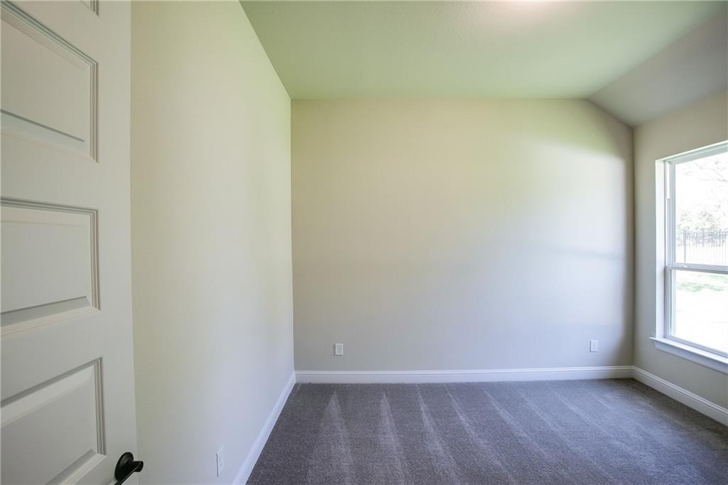 150 Raptor Beak Way - Photo 13