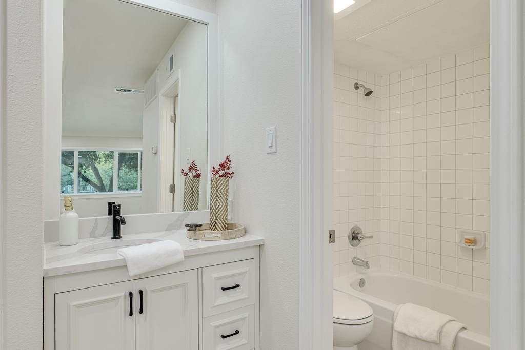 8888 Tallwood Dr - Photo 28