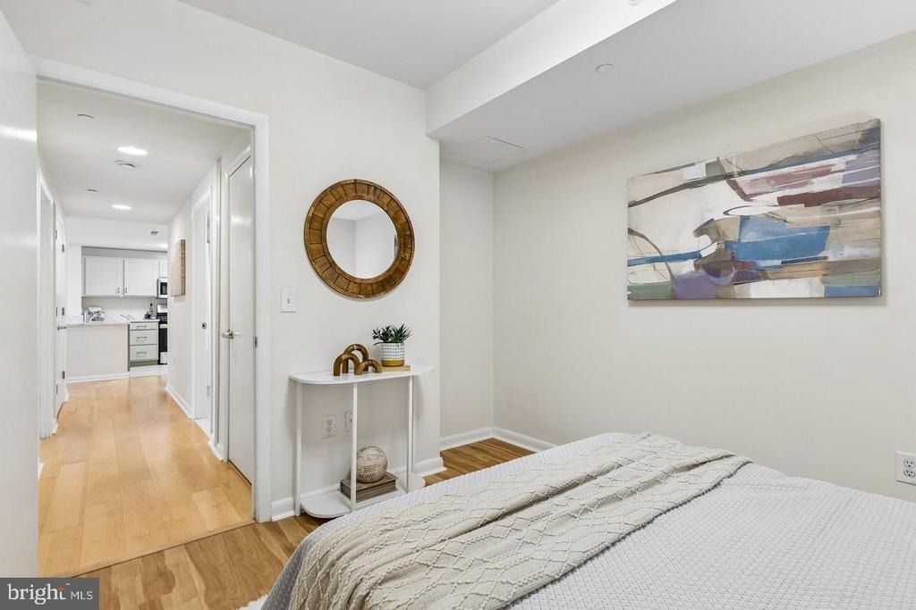 350 G Street Sw - Photo 15