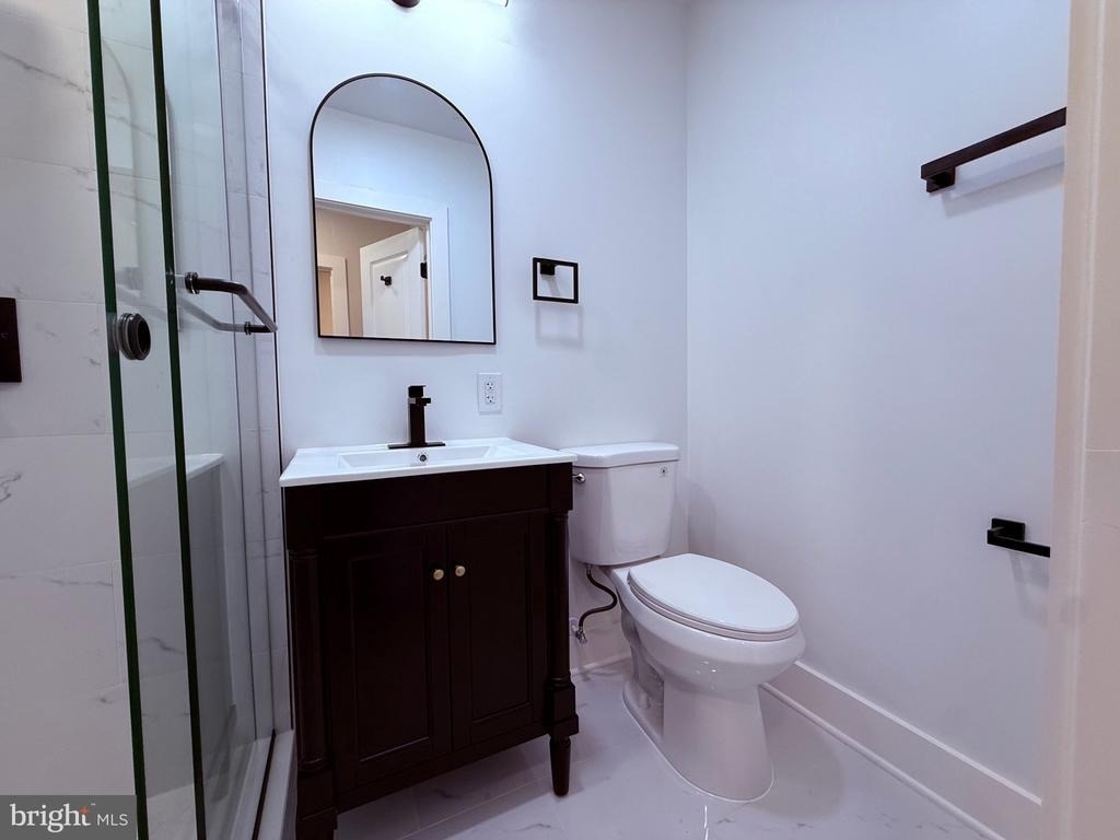 821 4th Street Ne - Photo 17