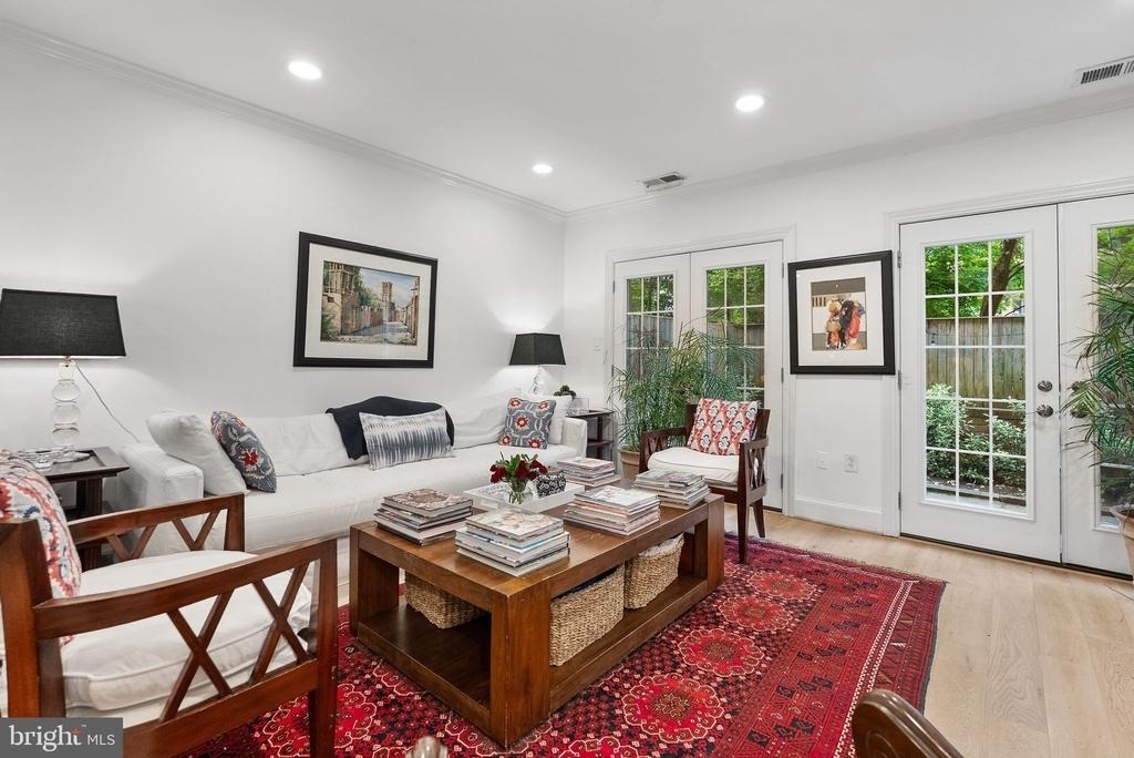 3209 Sutton Place Nw - Photo 5