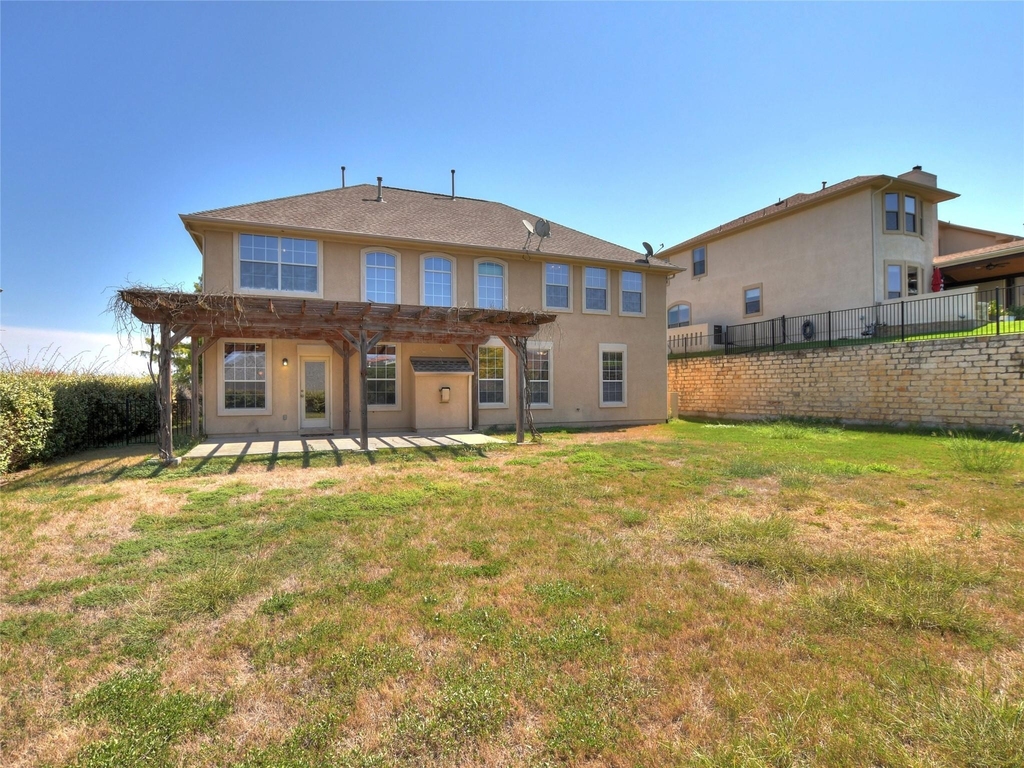 303 Hensley Dr - Photo 28