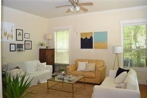 5405 Avenue H - Photo 1