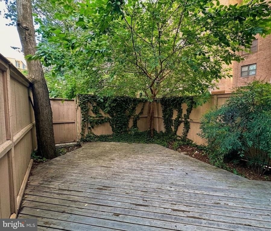 292 M Street Sw - Photo 17