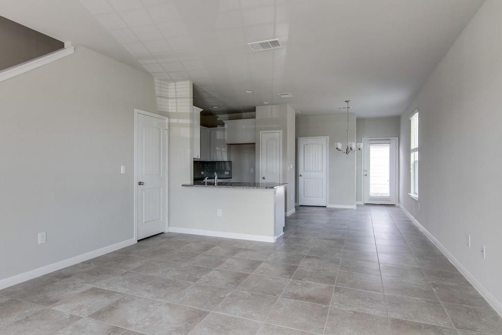 18404 Cumberland Gap Blvd - Photo 8