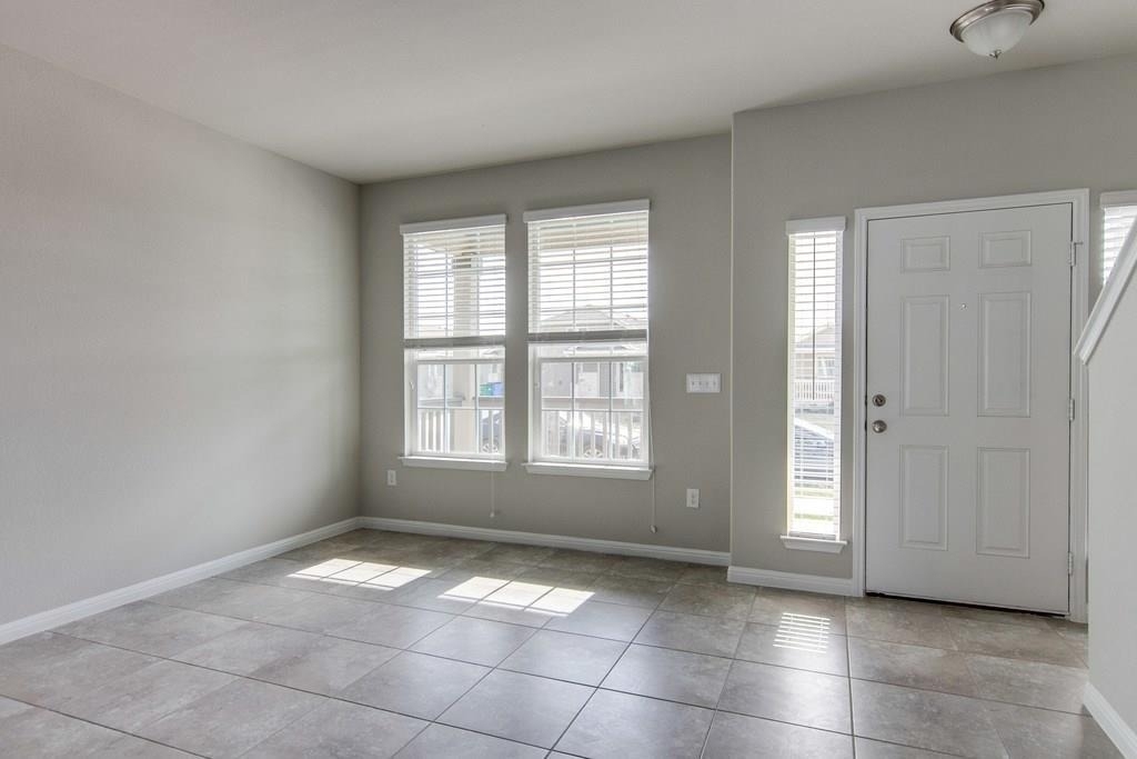 18404 Cumberland Gap Blvd - Photo 7