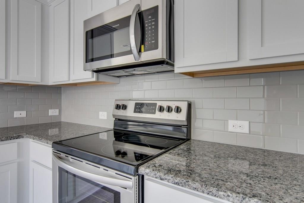 18404 Cumberland Gap Blvd - Photo 12