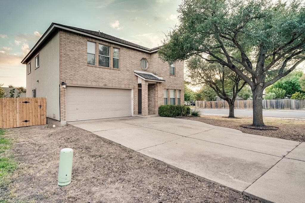 1001 Howell Terrace Pl - Photo 1
