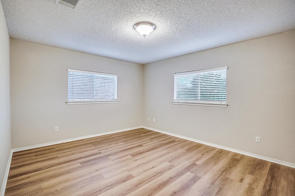 1001 Howell Terrace Pl - Photo 14