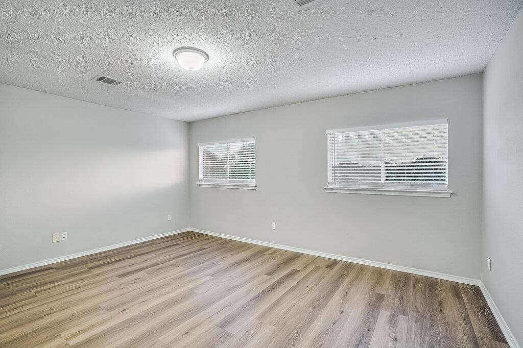 1001 Howell Terrace Pl - Photo 11