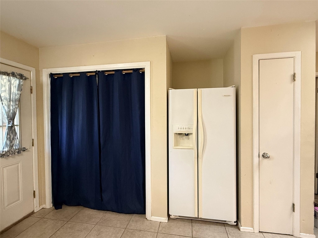 7907 Dunn St - Photo 5