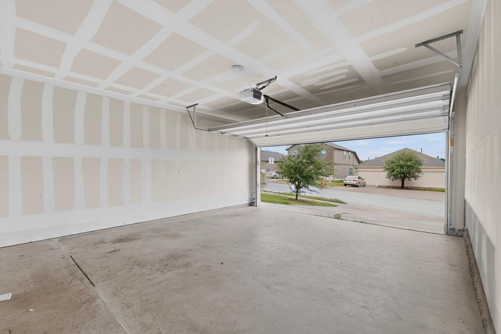 6920 Ranchito Dr - Photo 17