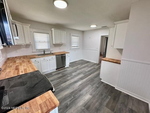 744 West Street - Photo 4